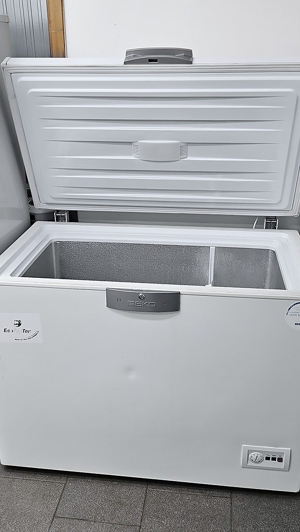 Pultový mrazák BEKO, objem 232 litrů – Mrazáky | Elektro Bazar Liberec