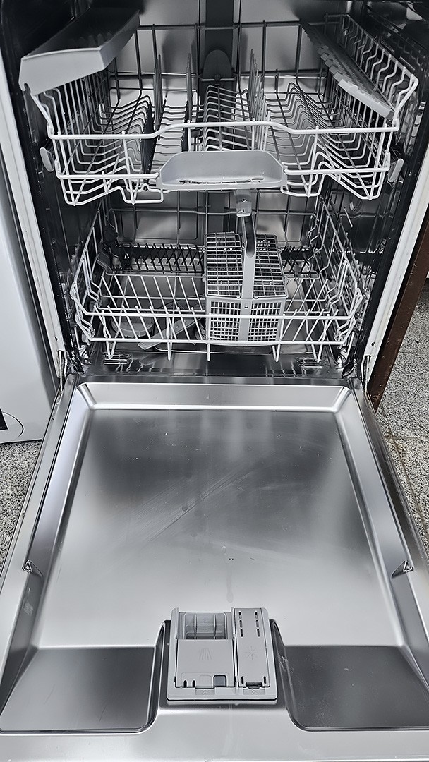 Myčka nádobí plně integrovaná SIEMENS, display – Myčky nádobí | Elektro Bazar Liberec