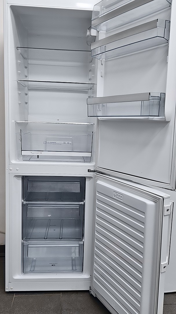 Lednice s mrazákem AEG – Lednice s mrazákem | Elektro Bazar Liberec